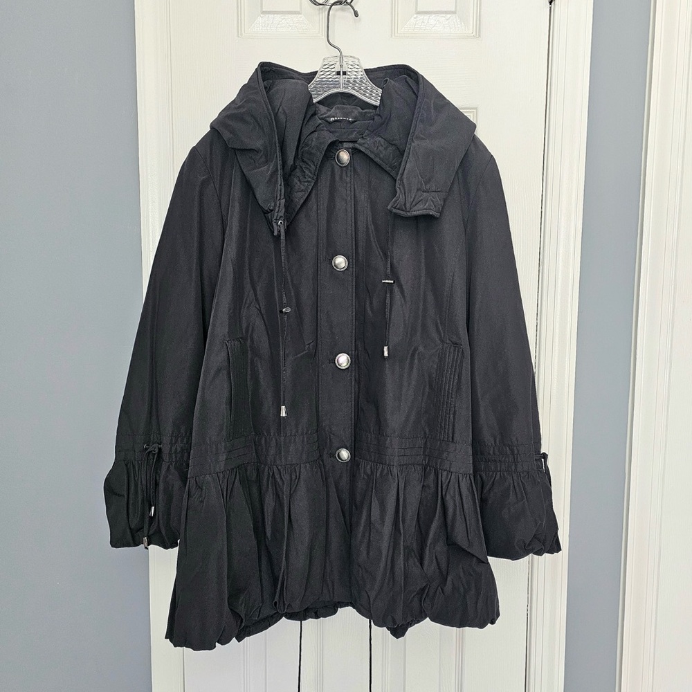 Women’s Black Hooded Jacket